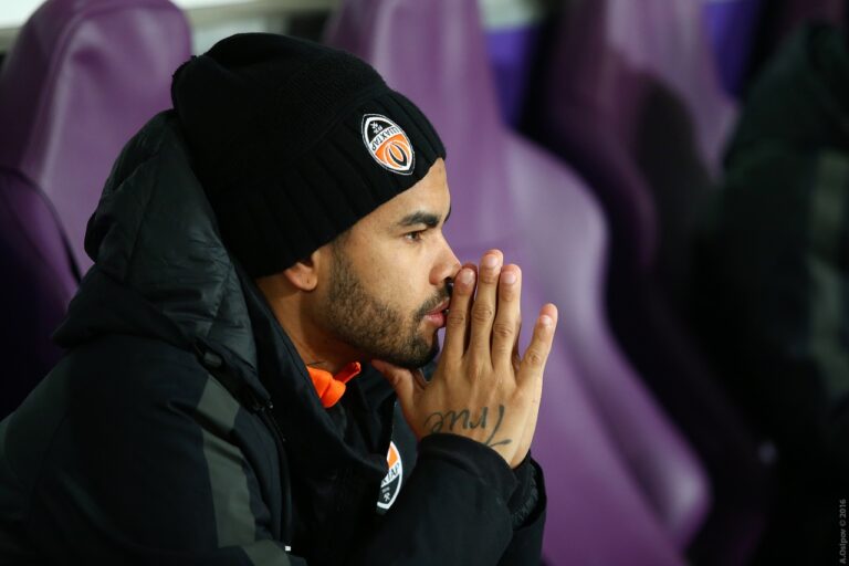 Shakhtar Donetsk : le club ukrainien entame une tournée de paix