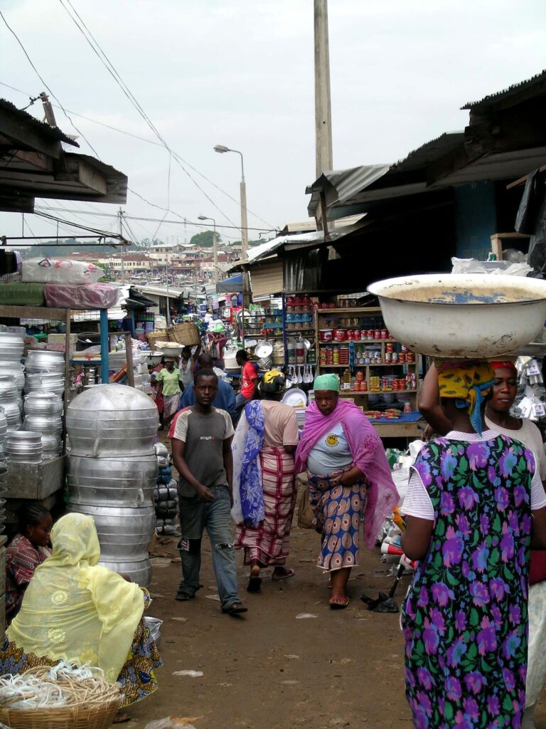 Ghana : Le Marché De Kejetia À Kumasi Ravagé Par Un Incendie (Vidéo)