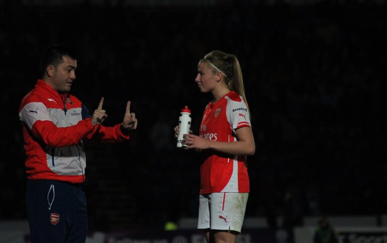 Manchester City vs Arsenal : parie sans risque sur le FA Community Shield sur 1xBet!