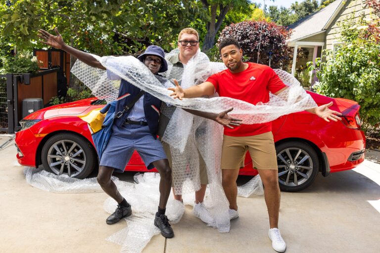 Khaby Lame : La star de TikTok joue avec David Beckham à l&rsquo;Inter Miami CF (PHOTO)