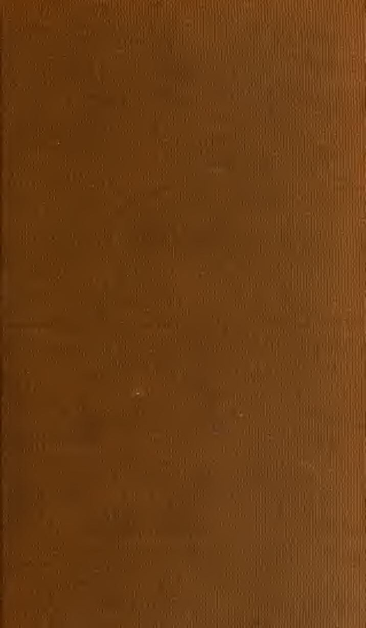 Insolite : Elle se douche nue à un carrefour en plein jour (photos)