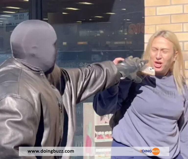 Kanye West Pique Une Crise De Colère Et S’Empare Du Téléphone D&Rsquo;Une Journaliste (Video)