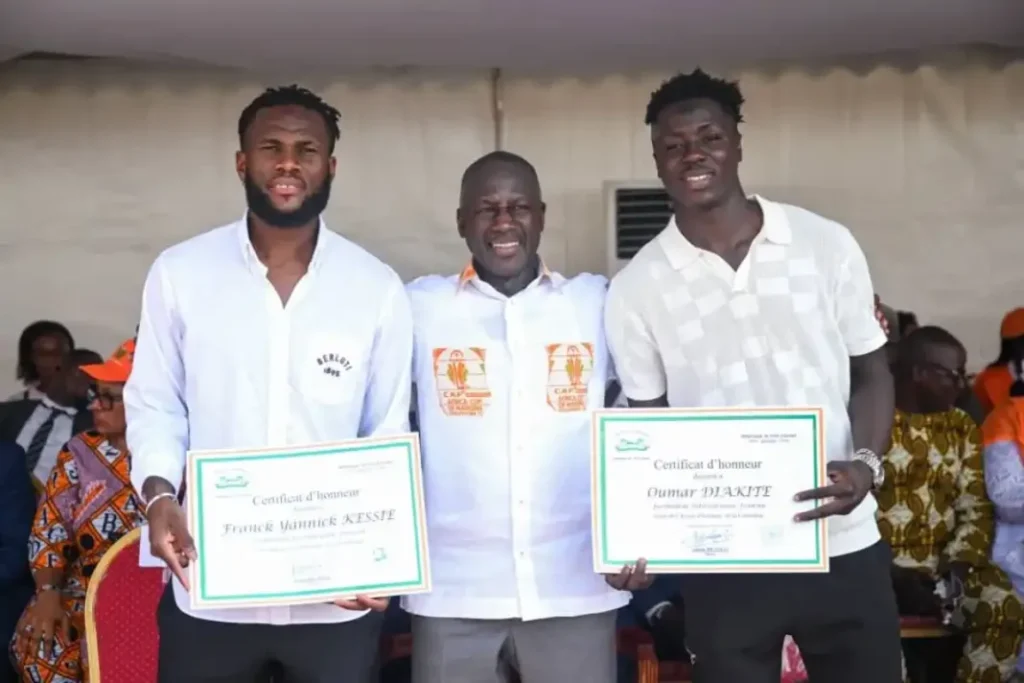 CAN 2023 : Franck Kessié et Oumar Diakité honorés à Yopougon