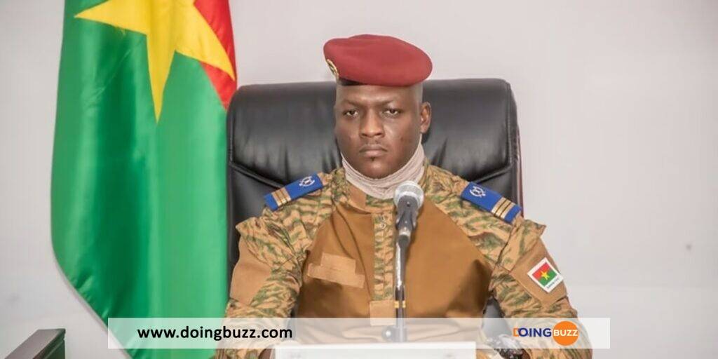 Ibrahim Traoré critique la Côte d’Ivoire lors d’un discours à Ouagadougou (vidéo)