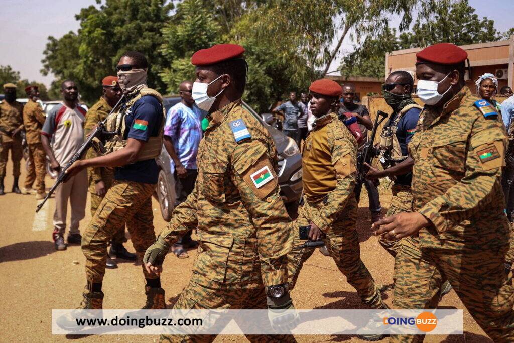 Burkina Faso : Le Capitaine Aboubakar Sidiki Barry radié de l’armée