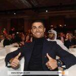 Cristiano Ronaldo devient premier footballeur milliardaire
