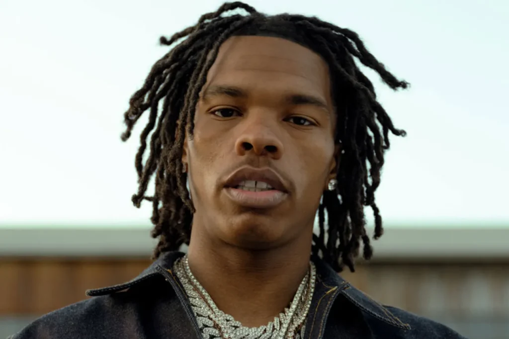 Lil Baby : Une fusillade éclate pendant le tournage d’un clip du rappeur et cause 3 décès (VIDEO)