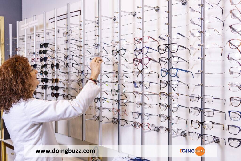 Trouvez le Meilleur Opticien à Paris pour Corriger l’Astigmatisme