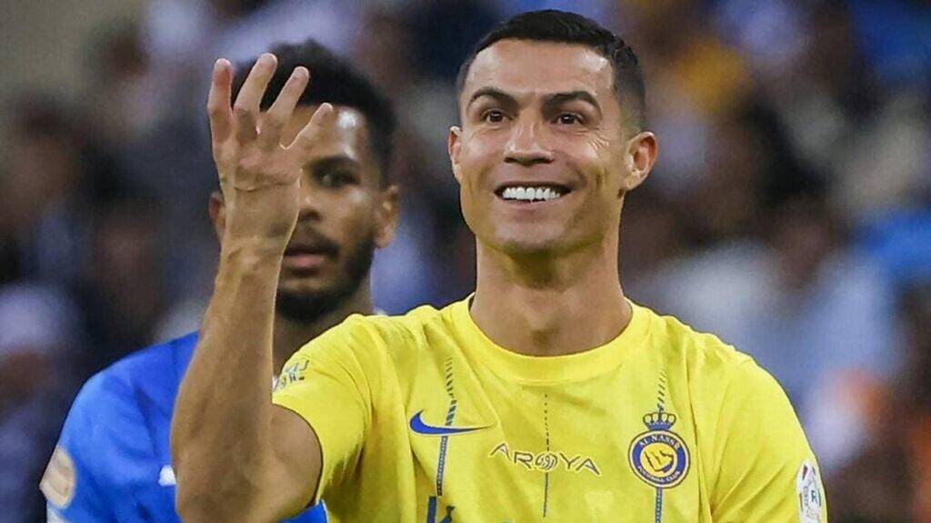 Cristiano Ronaldo établit un record de buts sans précédent dans quatre pays différents
