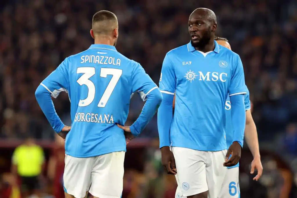 Une amitié qui illumine le terrain : Lukaku et De Bruyne, réunis à Naples