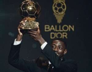 Ousmane Dembélé entre dans la légende : Ballon d’Or 2025 pour l’ailier du PSG