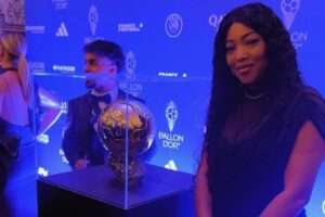 Que fait Zeinab Bancé à la cérémonie du Ballon d’Or 2025 à Paris ?