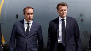 Le chemin vers la "stabilité" ou un "acharnement" d'Emmanuel Macron ? Ce que l'on sait des "ultimes négociations" menées par Sébastien Lecornu