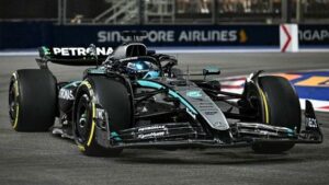 Formule 1 : George Russel s'impose à Singapour, le titre constructeurs pour McLaren