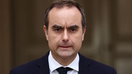 Démission de Sébastien Lecornu : "Un gouvernement de 14 heures, je n'en connais pas d'autres", analyse un professeur d'histoire politique
