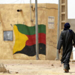 Mali: une vague de civils quitte la ville de Kidal