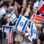 Une marche pour les otages du Hamas organisée à Paris, à l'appel de l'association Tous 7 octobre