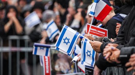 Une marche pour les otages du Hamas organisée à Paris, à l'appel de l'association Tous 7 octobre