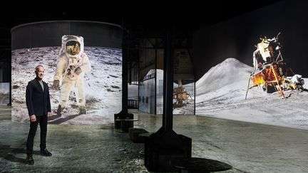 "Destination Lune" à l'Atelier des lumières : cosigné par Tom Hanks, un voyage pas vraiment immersif, mais un vibrant plaidoyer pour la science et l'esprit humain
