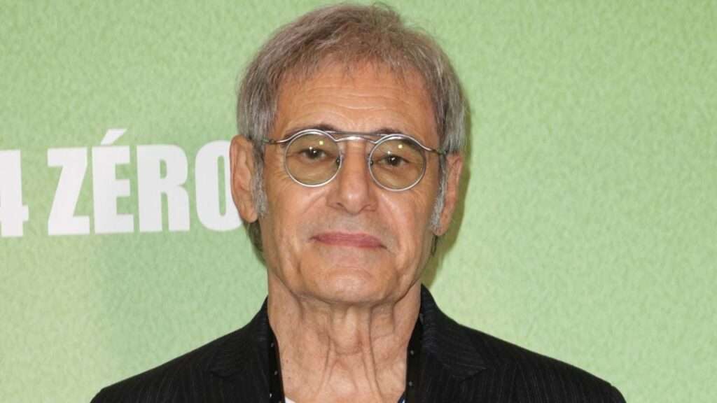 "Personne n'a voulu répéter avec moi" : Gérard Lanvin a joué face à Christian Clavier et sa bande dans cette comédie culte dont tout le monde connaît les répliques… Mais l'ambiance était tendue !