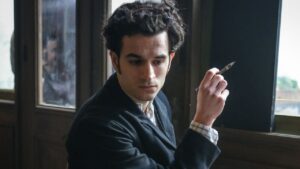 Montmartre sur TF1 : Mikaël Mittelstadt (Charles) dessine-t-il vraiment dans la série ? Il répond en toute franchise