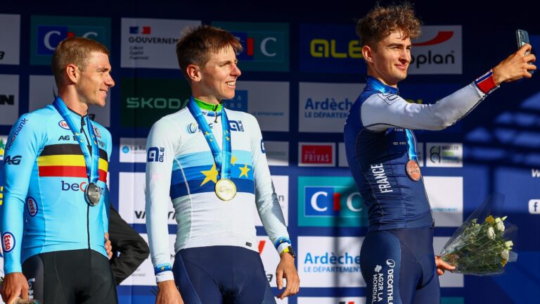 Cyclisme: «C’est un rêve d’être ici aujourd’hui», savoure Paul Seixas, sur le podium avec Pogacar et Evenepoel