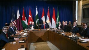 Plan de paix pour Gaza : au centre du jeu, le Qatar récompensé par un accord de défense avec les États-Unis