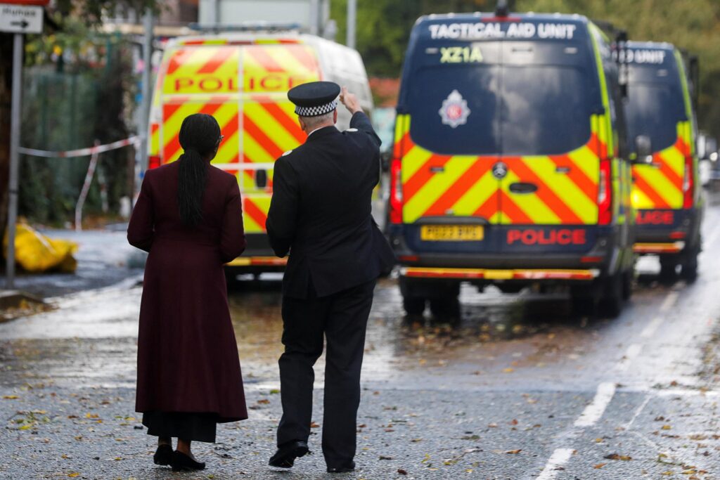 Angleterre : un incendie devant une mosquée qualifié de «crime de haine» par la police