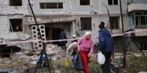 EN DIRECT, guerre en Ukraine : l’AIEA fait état de tirs d’artillerie aux abords de la centrale nucléaire de Zaporijia