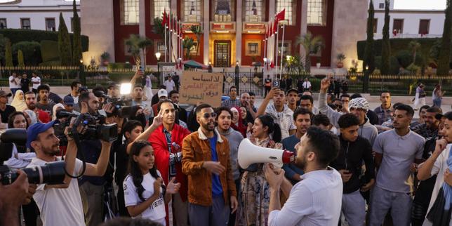 Au Maroc, des centaines de jeunes ont battu le pavé pour le neuvième jour consécutif