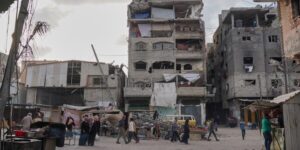 EN DIRECT, Gaza : Donald Trump appelle les négociateurs à « avancer rapidement » alors que des pourparlers sont prévus lundi en Egypte