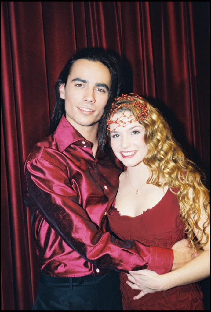 Cécilia Cara et Damien Sargue (Roméo et Juliette) : la photo des retrouvailles tant attendues, 24 ans après