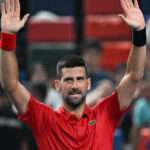 Novak Djokovic s'impose contre Marin Cilic dans un duel des vétérans