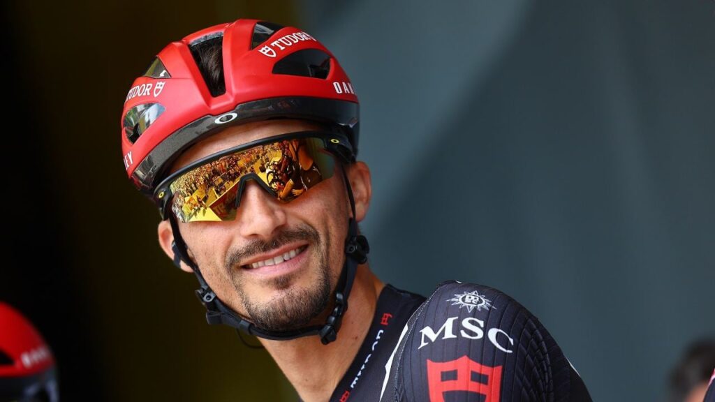 Julian Alaphilippe se lâche sur Paul Seixas !