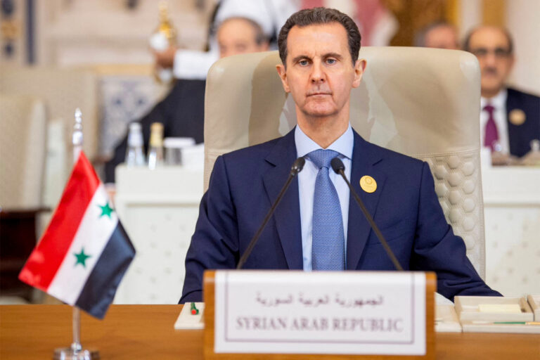 Bachar el-Assad hospitalisé à Moscou après une «tentative d’empoisonnement», selon une ONG