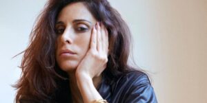 La musique, un chantier beyrouthin pour Yasmine Hamdan