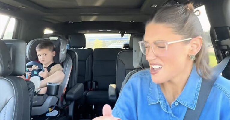 Elle explique l&amp;#8217;importance des Black Eyed Peas &agrave; son fils, et c&amp;#8217;est la chose la plus mignonne que vous verrez aujourd&amp;#8217;hui