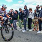 Cyclisme : Tadej Pogacar remporte son premier titre de champion d'Europe, le Français Paul Seixas en bronze