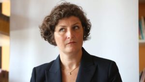 La suppression des trains de nuit Paris-Berlin et Paris-Vienne est "incompréhensible" et "clairement un choix politique", réagit la maire de Strasbourg