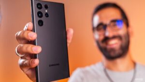 Une dernière mise à jour avant la fin : One UI 8 (Android 16) débarque sur les Samsung Galaxy S22