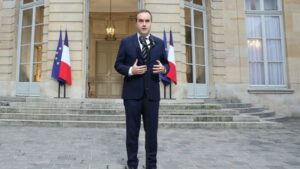 Démission surprise du Premier ministre, Gisèle Pélicot, et TikTok s'improvise gynéco : ça dit quoi ce 6 octobre ?