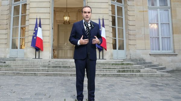 Démission surprise du Premier ministre, Gisèle Pélicot, et TikTok s'improvise gynéco : ça dit quoi ce 6 octobre ?