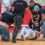 "Fuck la Corrida" : l'influenceur Jeremstar a-t-il été placé en garde à vue pour une pancarte brandie à Nîmes ?