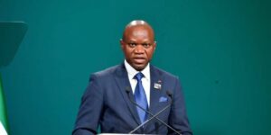 Gabon : Deux ministres démissionnent !