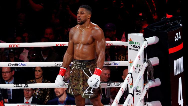 Nigeria : Anthony Joshua quitte l’hôpital après son accident de la route